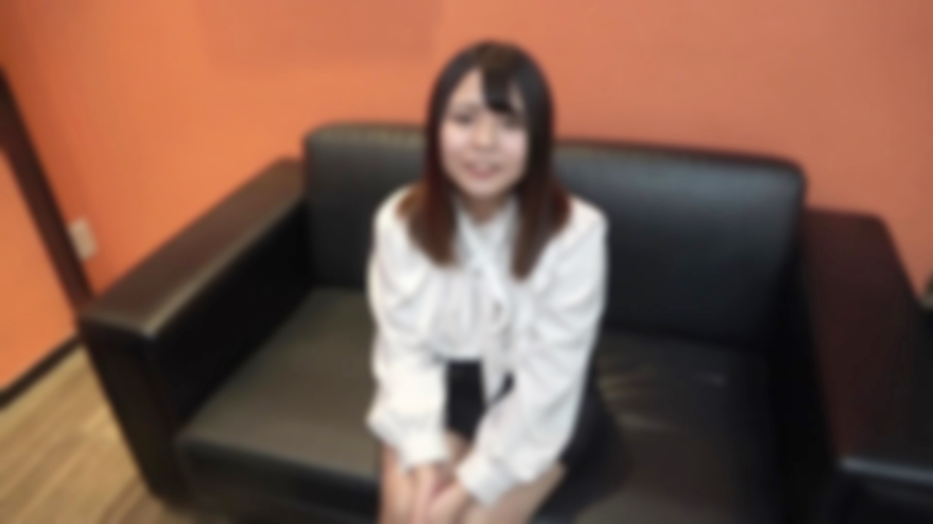 FC2-4338277 142㎝のチビ可愛い爆乳っこを街でGET！ ！背の小さいはエロくて感度も最高！！！